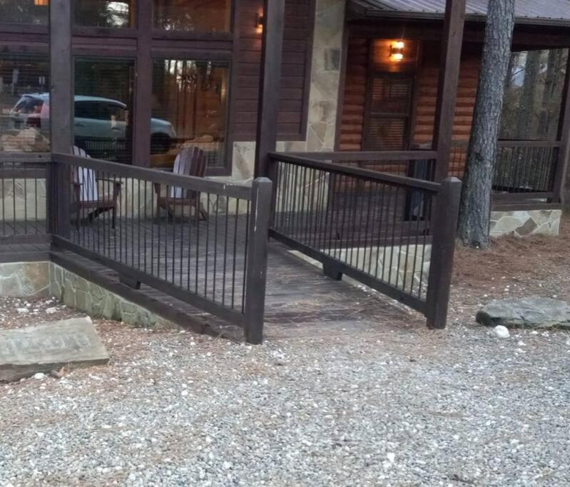 Iron Horse Lodge Sleeps 18, Games, Fire Pit, Hot Tub, Ev, More Broken Bow Exterior foto
